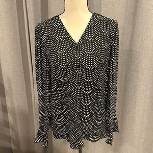 Tahari Black and White Patterned Blouse